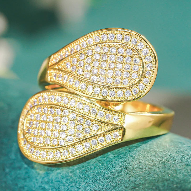 Luxury Gold Color Micro Paved CZ Ring for Women Fashion Water Drop Leaf Shape Finger Rings Party Wedding Jewelry Gift