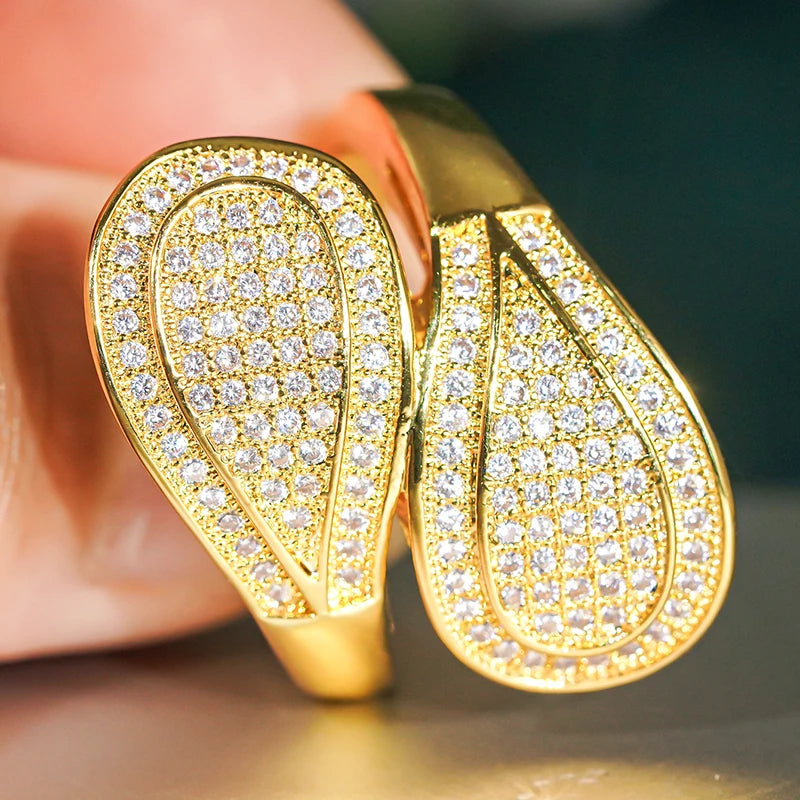 Luxury Gold Color Micro Paved CZ Ring for Women Fashion Water Drop Leaf Shape Finger Rings Party Wedding Jewelry Gift
