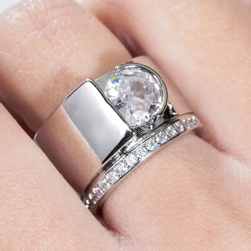 Precious Dazzling Rings for Women Modern Grand Statement Finger Accessories Attractive Luxurious Wedding Party Jewelry
