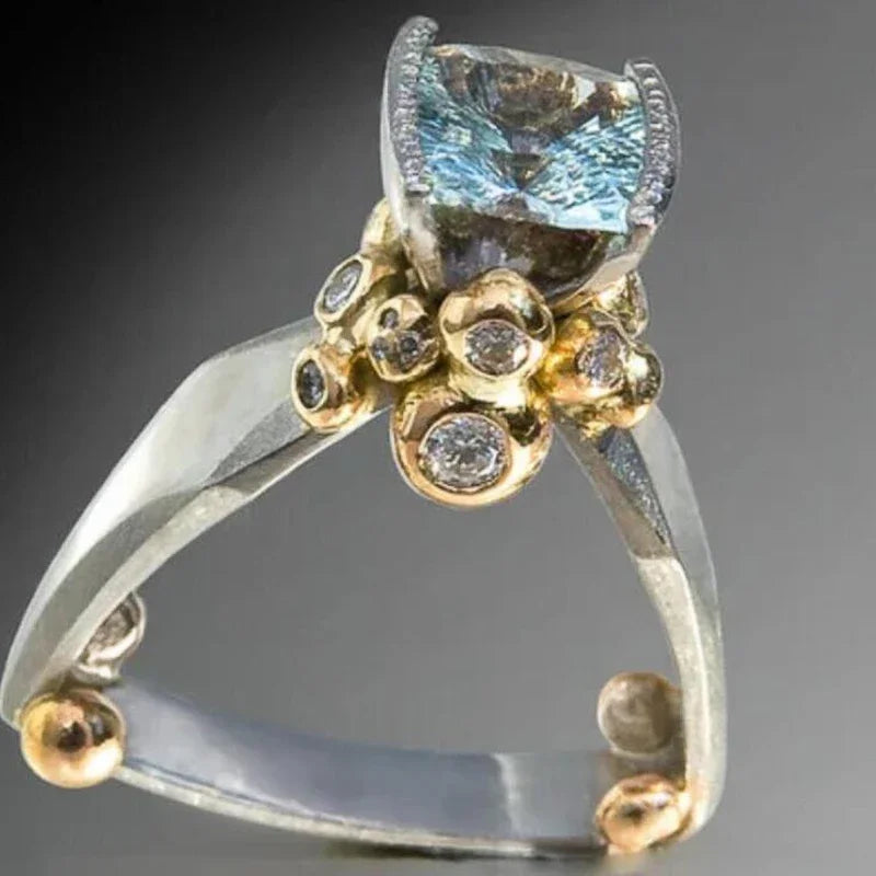 Modern Stylish Rings with Light Blue Cubic Zirconia Fresh Fashion Party Jewelry for Women Delicate Engagement Accessories