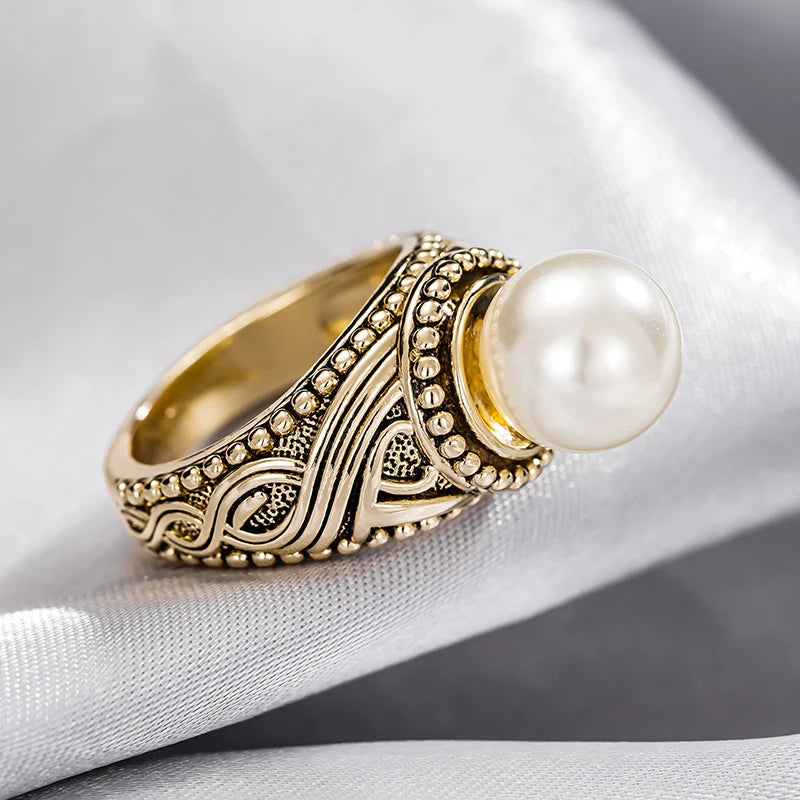 Antique Gold Color Imitation Pearl Rings Women for Wedding Anniversary Party Simulated Pearl Ring Vintage Jewelry