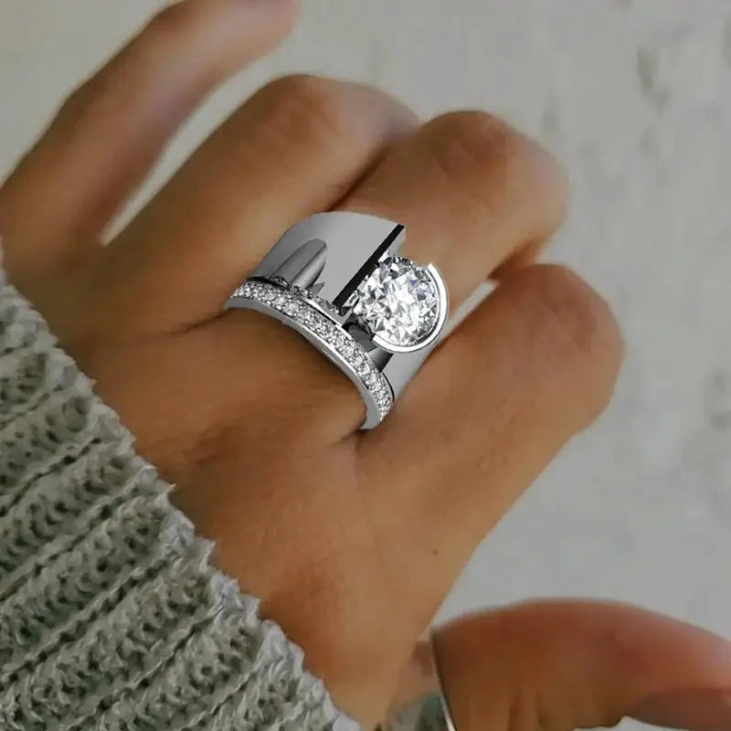 Precious Dazzling Rings for Women Modern Grand Statement Finger Accessories Attractive Luxurious Wedding Party Jewelry