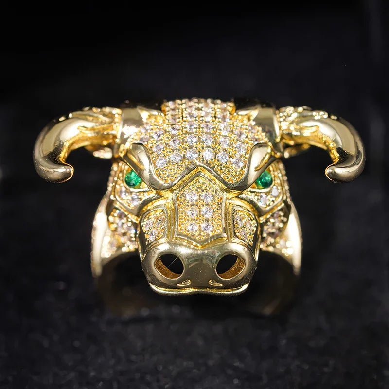 Iced Out Bull Head Ring for Men/Women with Green CZ Eyes Hip Hop Charming Jewelry for Party Rapper Style Accessory
