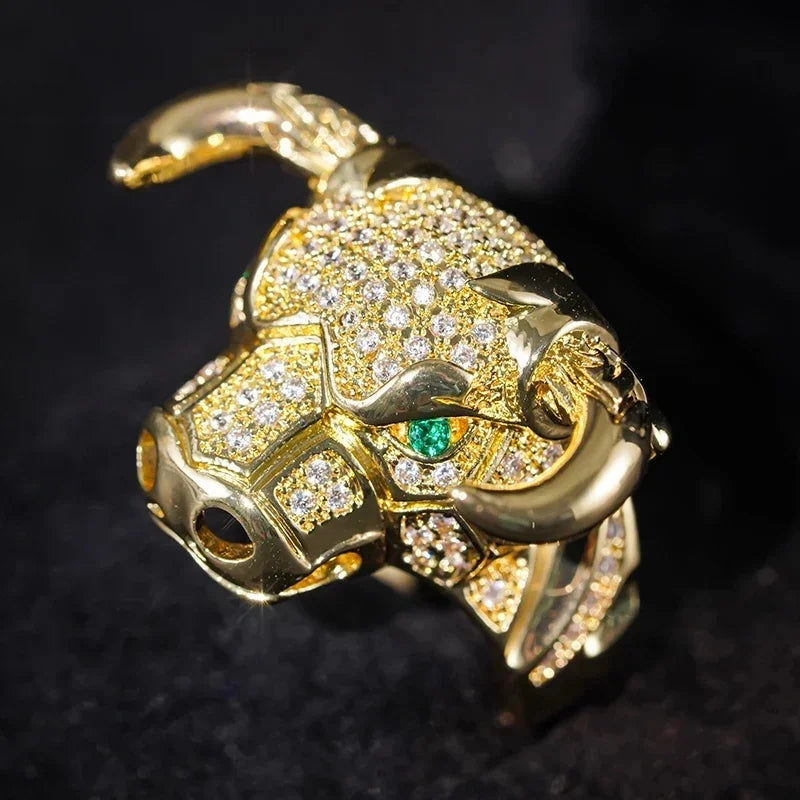 Iced Out Bull Head Ring for Men/Women with Green CZ Eyes Hip Hop Charming Jewelry for Party Rapper Style Accessory